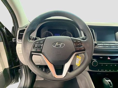 Used 2018 Hyundai Tucson SEL FWD image 9