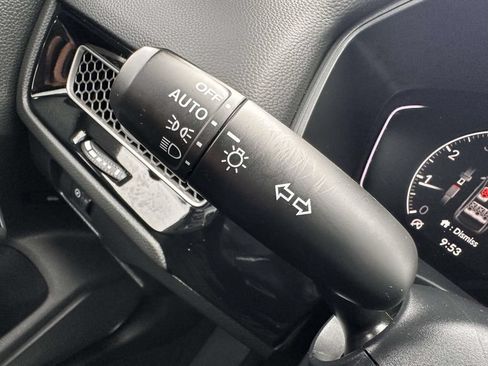 Used 2024 Honda Civic Sport image 19