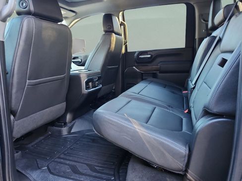 Used 2023 GMC Sierra 2500 SLT image 18