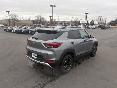 Used 2023 Chevrolet TrailBlazer LT w/ Convenience Package image 5