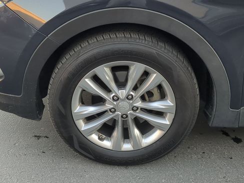 Used 2017 Hyundai Santa Fe Sport 2.0T image 13