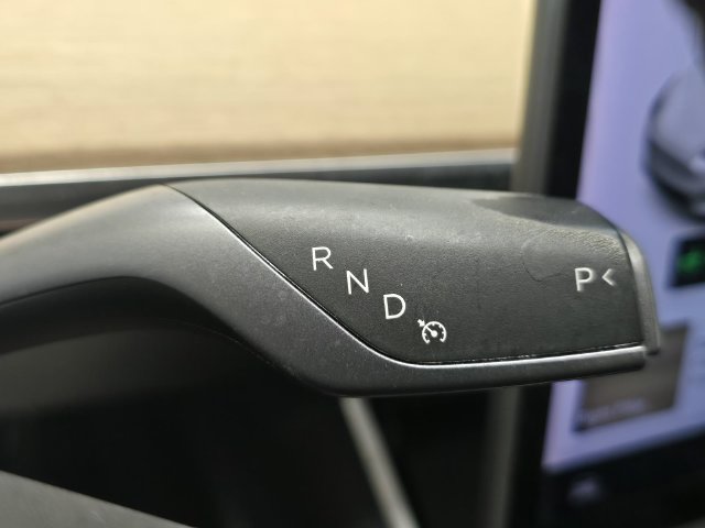 Used 2021 Tesla Model Y Long Range AWD/4WD image 12