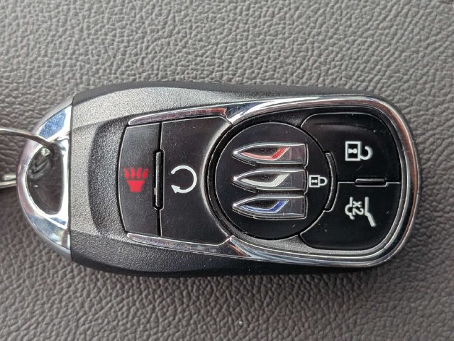 Used 2026 Buick Envista Avenir FWD image 29
