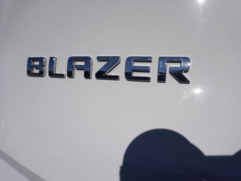 Used 2024 Chevrolet Blazer LT image 30
