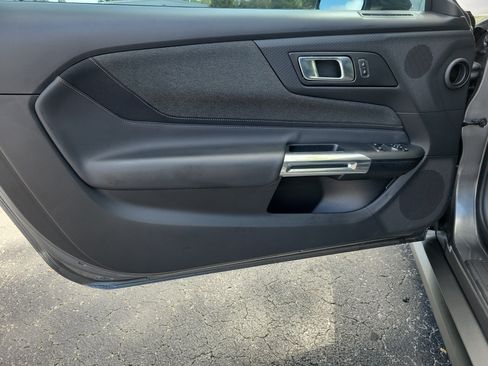 Used 2025 Ford Mustang GT RWD image 14
