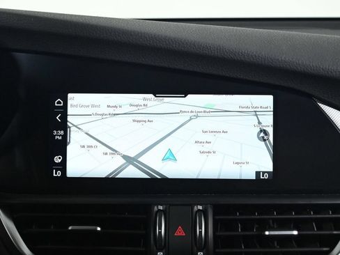Used 2025 Alfa Romeo Giulia w/ Driving Assist Package RWD image 13