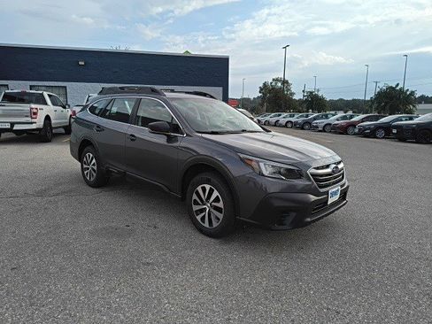 Used 2021 Subaru Outback 2.5i image 7
