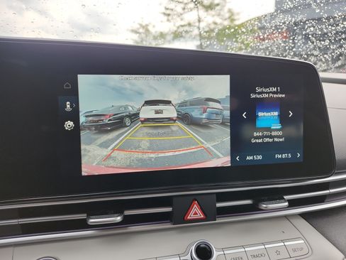 Used 2026 Hyundai Elantra Limited FWD image 19