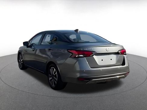 Used 2025 Nissan Versa SV image 10