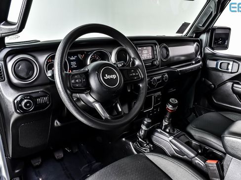 Used 2021 Jeep Wrangler Unlimited Sport image 17