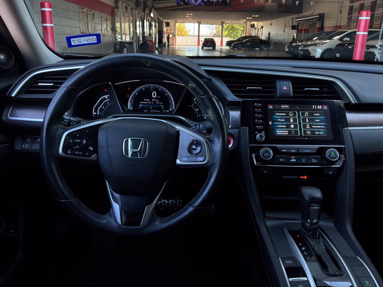 Used 2019 Honda Civic Touring image 16