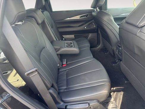 New 2025 INFINITI QX60 Luxe w/ Cargo Package image 30