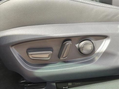 New 2026 Toyota Camry SE image 12