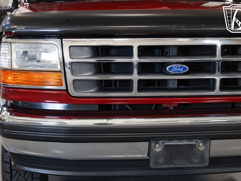 Used 1994 Ford Bronco image 9