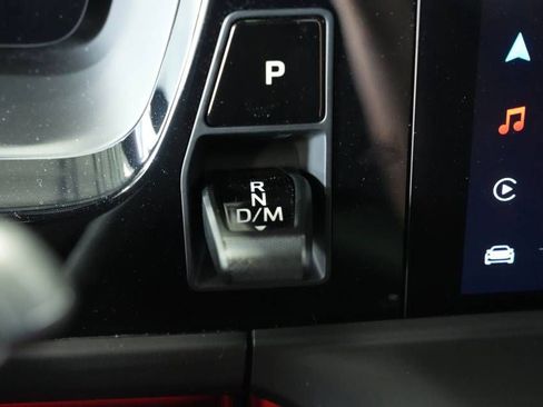 Certified 2025 Porsche Panamera GTS image 18