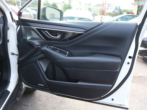 Used 2020 Subaru Outback Limited image 46