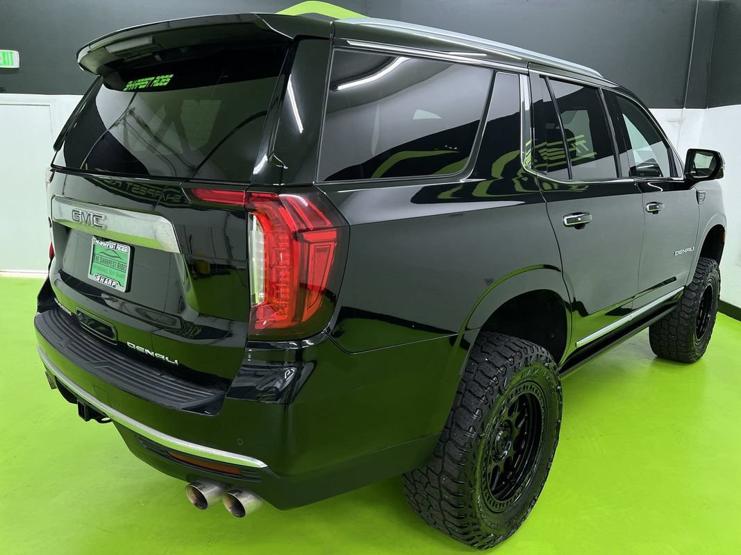 Used 2021 GMC Yukon XL Denali w/ Denali Ultimate Package AWD/4WD image 9
