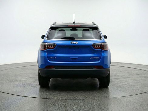 Used 2025 Jeep Compass Limited AWD/4WD image 7