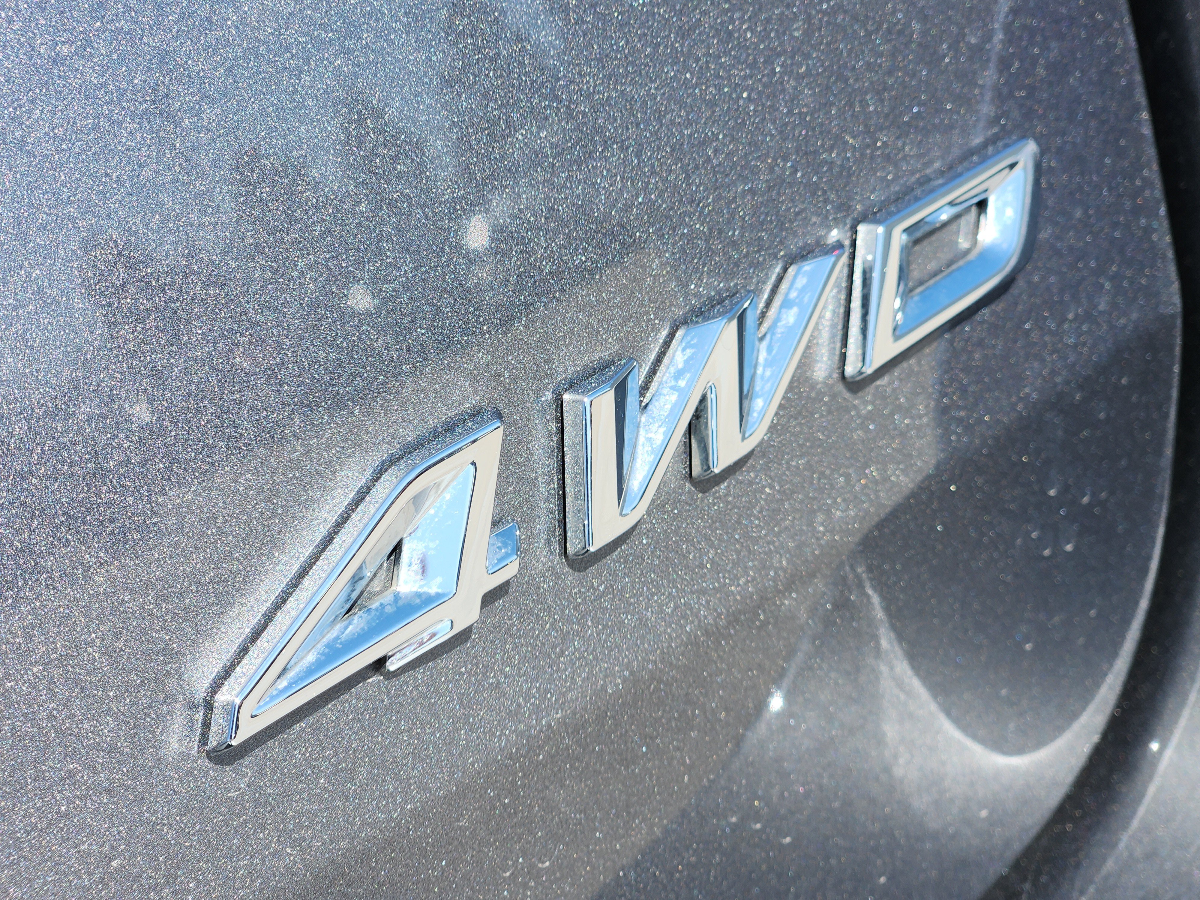 Used 2022 Ford Explorer XLT w/ Equipment Group 202A AWD/4WD image 13