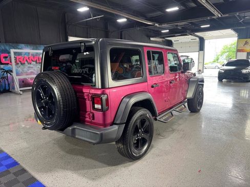 Used 2021 Jeep Wrangler Unlimited Sport AWD/4WD image 4