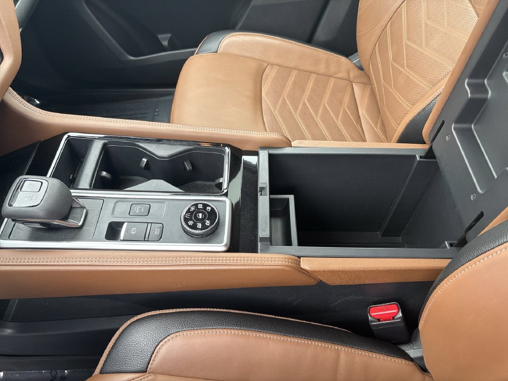 Certified 2024 Nissan Pathfinder Platinum AWD/4WD image 29