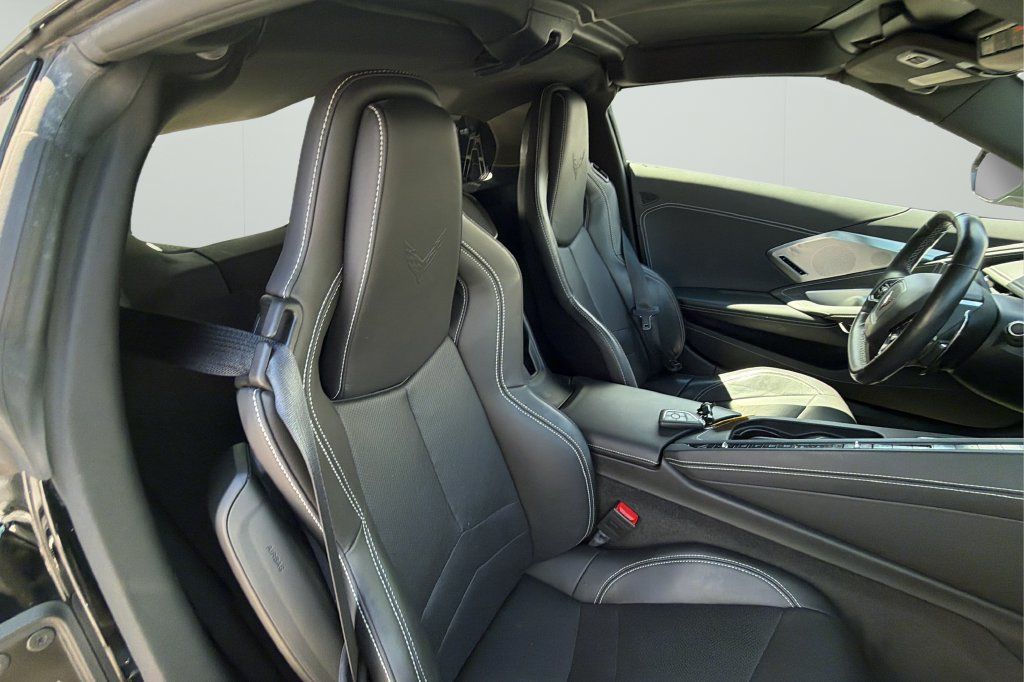 Used 2024 Chevrolet Corvette Stingray Preferred Cpe w/ Z51 Performance Package RWD image 12