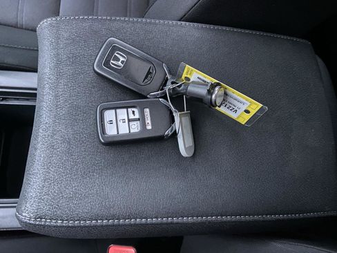 Used 2021 Honda CR-V EX image 33