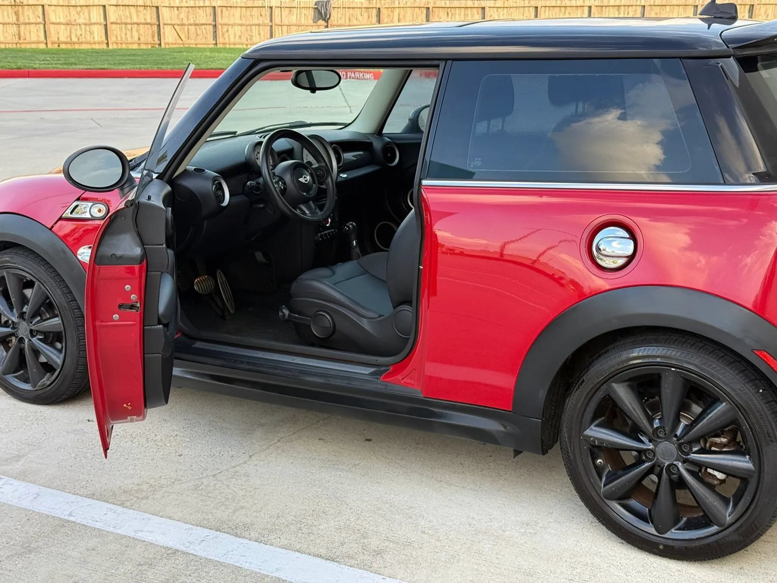 Used 2013 MINI Cooper S FWD image 11