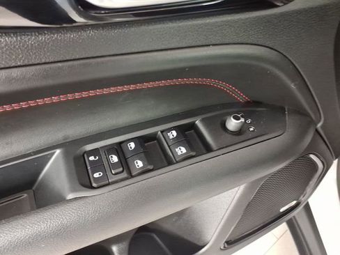 Used 2025 Jeep Compass Trailhawk w/ Trailhawk Elite Group AWD/4WD image 14