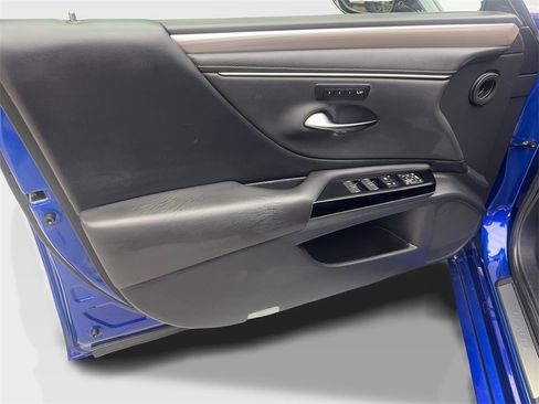 Used 2022 Lexus ES 350 F Sport image 31