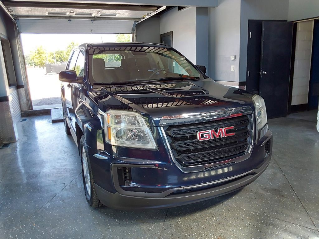 Used 2017 GMC Terrain SLE FWD image 8