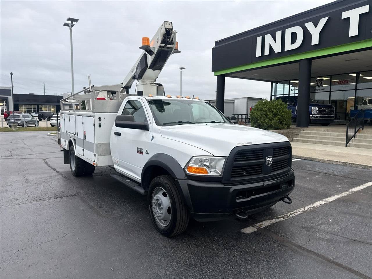 Used 2012 RAM 4500 2WD Regular Cab DRW w/ Cold Weather Group image 2