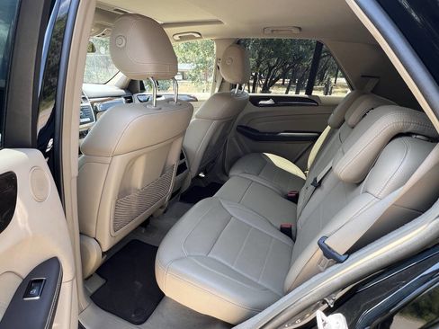 Used 2014 Mercedes-Benz ML 350 4MATIC image 35
