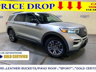 Certified 2022 Ford Explorer XLT w/ Equipment Group 202A