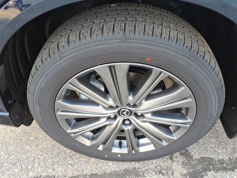 New 2025 MAZDA CX-5 Signature image 9