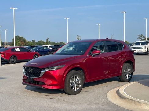 Used 2025 MAZDA CX-5 AWD 2.5 S w/ Select Package image 4