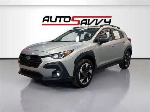 Used 2024 Subaru Crosstrek 2.5i Limited w/ Crosstrek Mirror Package image 3