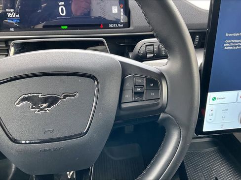 Used 2023 Ford Mustang Mach-E Select image 25