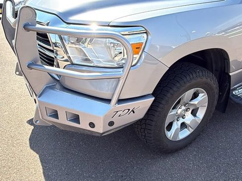 Used 2019 RAM 1500 Big Horn AWD/4WD image 9