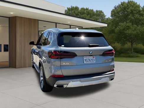 Certified 2024 BMW X5 sDrive40i w/ Premium Package RWD image 11