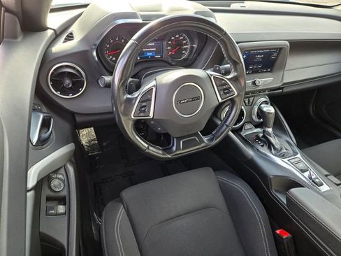Used 2023 Chevrolet Camaro LT RWD image 15