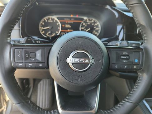 Certified 2023 Nissan Pathfinder SV w/ SV Premium Package image 41