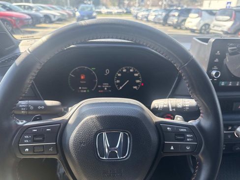 Used 2025 Honda CR-V Sport-L image 29
