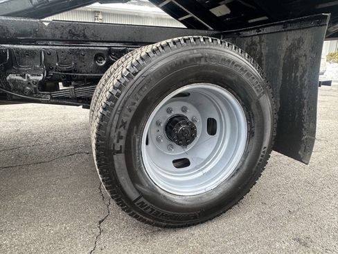 Used 2015 Ford F350 XL w/ Snow Plow Prep Package image 15