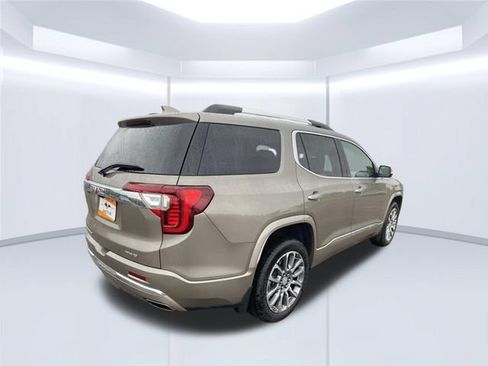 Used 2023 GMC Acadia Denali AWD/4WD image 6