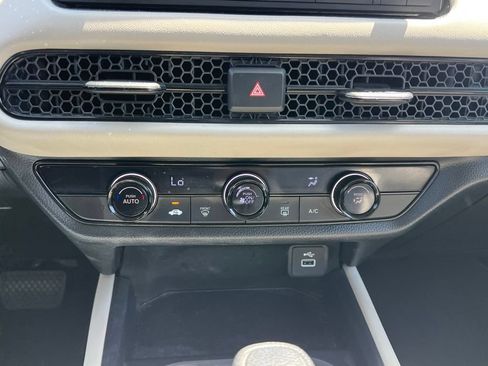 Used 2024 Honda HR-V LX image 29