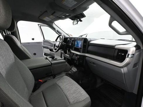 Used 2024 Ford F250 XLT w/ FX4 Off-Road Package image 48