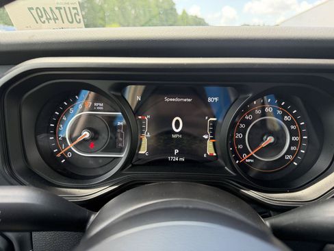 Used 2026 Jeep Gladiator Sport AWD/4WD image 10