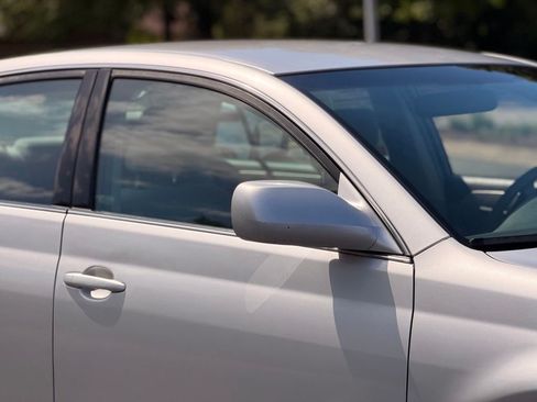 Used 2009 Toyota Avalon XL FWD image 7