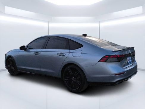 Used 2023 Honda Accord Sport image 5